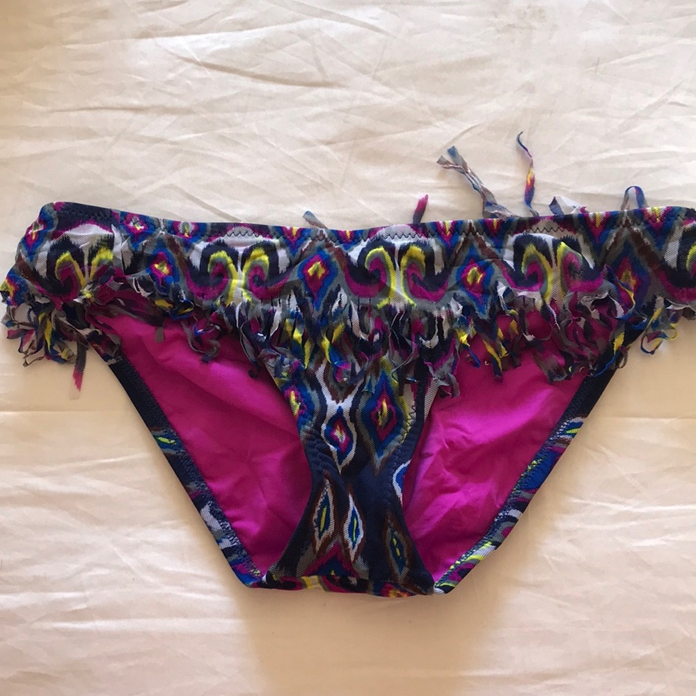 Roxy Quicksilver Bikini Bottom - image 1